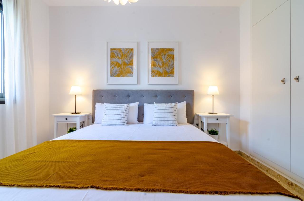 Del Parque Flats Candelaria Rincon รินกอนเดลาวิกตอเรีย ภายนอก รูปภาพ